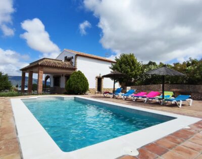 Casa rural en lo alto del jaral